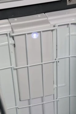 Engel MT45F-V Compressor Koelbox - 40 Liter 19 Engel MT45F-V Compressor Koelbox - 40 Liter -Buiten Kamperen 1900 1267 mt35f v detail6 1