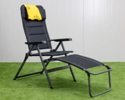 Dometic Luxury Firenze - Standenstoel 19 Dometic Luxury Firenze - Standenstoel -Buiten Kamperen luxuryfirenze8